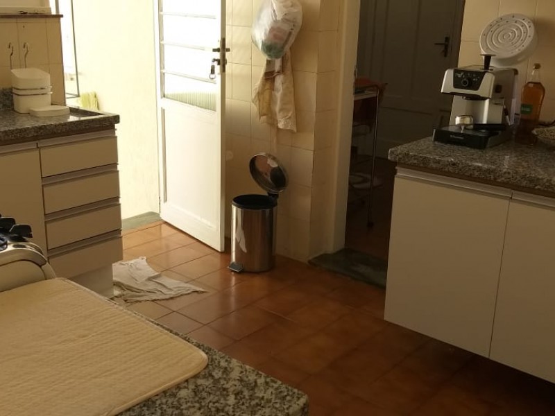 f8772ac0-22aa-476e-859f-33e7b81ddd2b.jpg