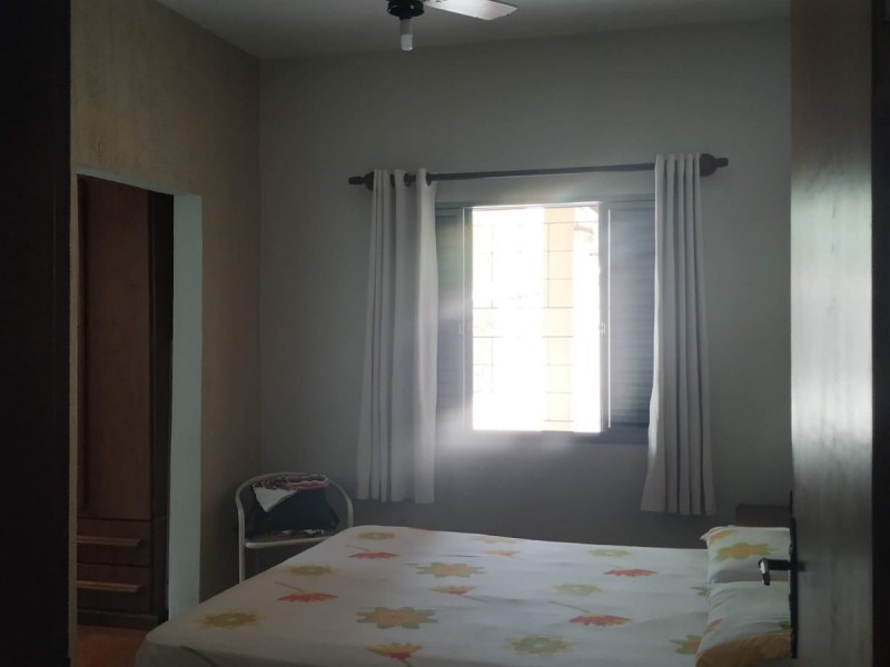 efca8508-9aa2-43dc-adb9-91bbba5d6911.jpg